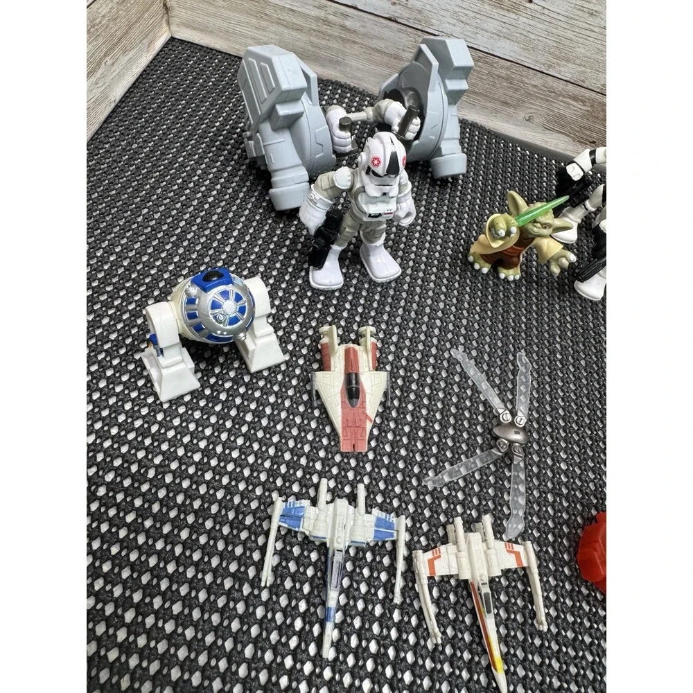 Star Wars Galactic Heroes Mix Lot of 25 Pc‎ Figures Hasbro Darth Vader Chewbacca